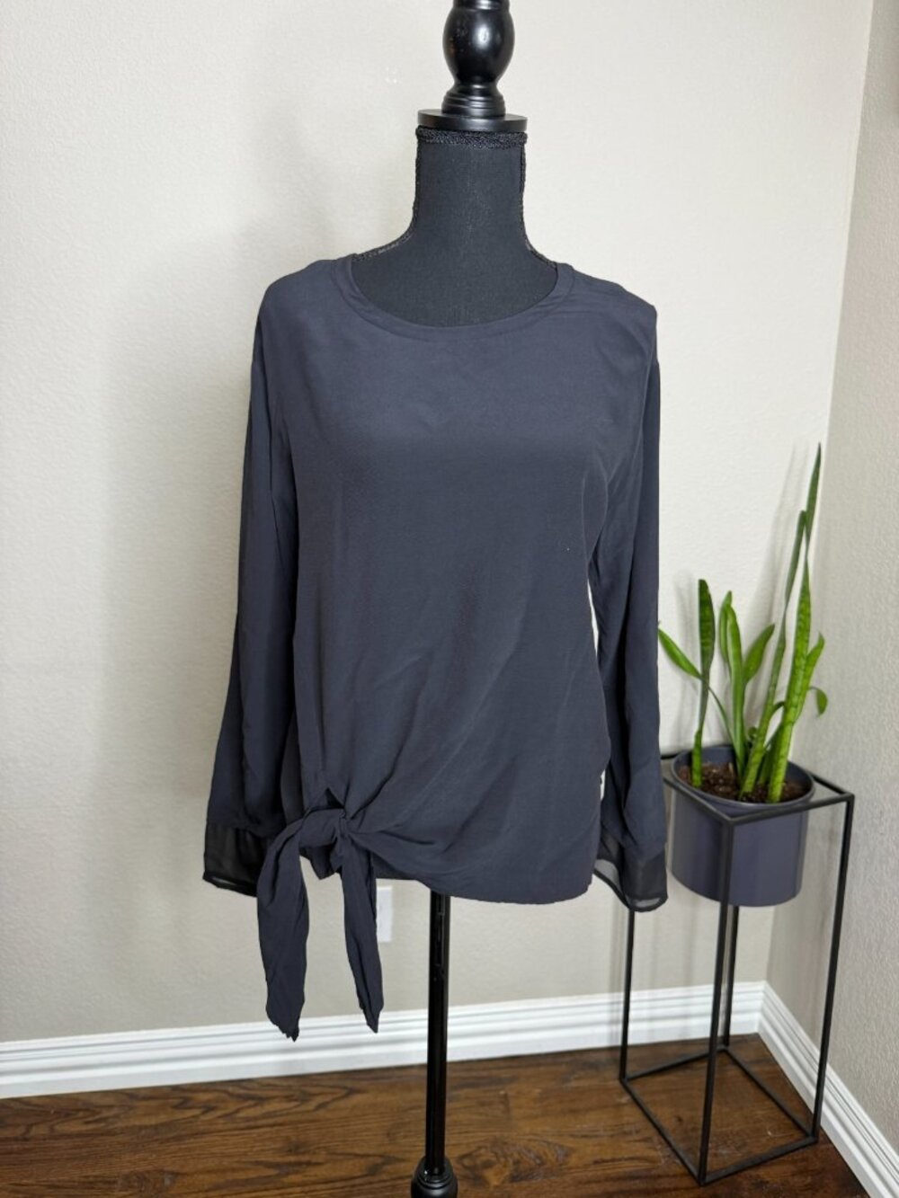 AllSaints Top Womens S Black  Long Sleeve Career Classic Basic Blouse tie side